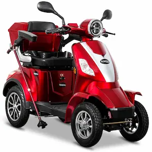 Stabiles Vierrad-Elektromobil mit großer Sitzfläche, ideal für Stadt und Freizeit in roter Farbe